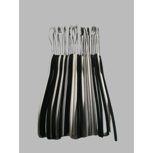 Lot Of 25 Mixed Lot Huggable Velvet Silver Hook Shirt Hanger Flocked JM & Unbran - Picture 1 of 5